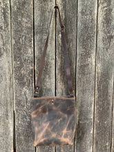 Load image into Gallery viewer, Cowhide Pocket Bre Purse
